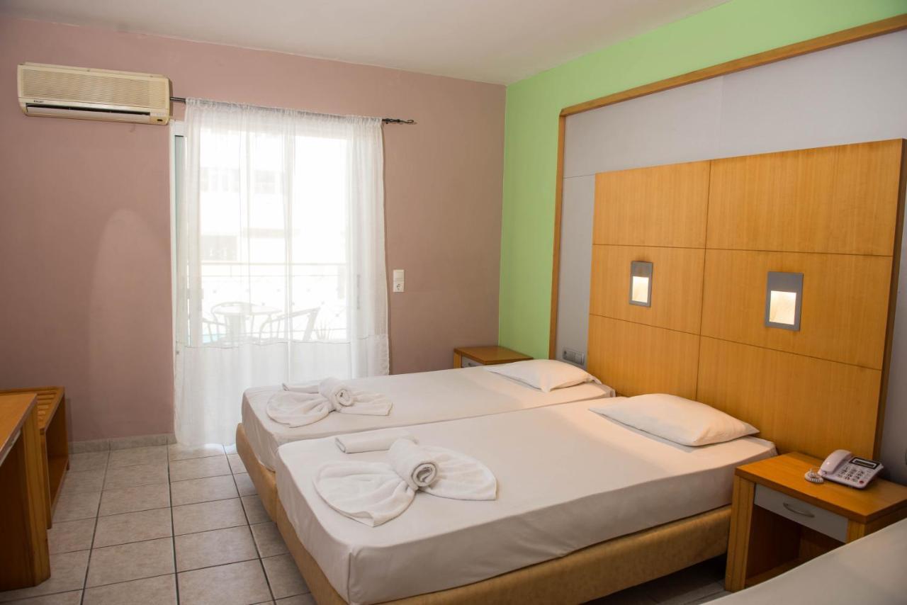Mojo Hotel Laganas Esterno foto